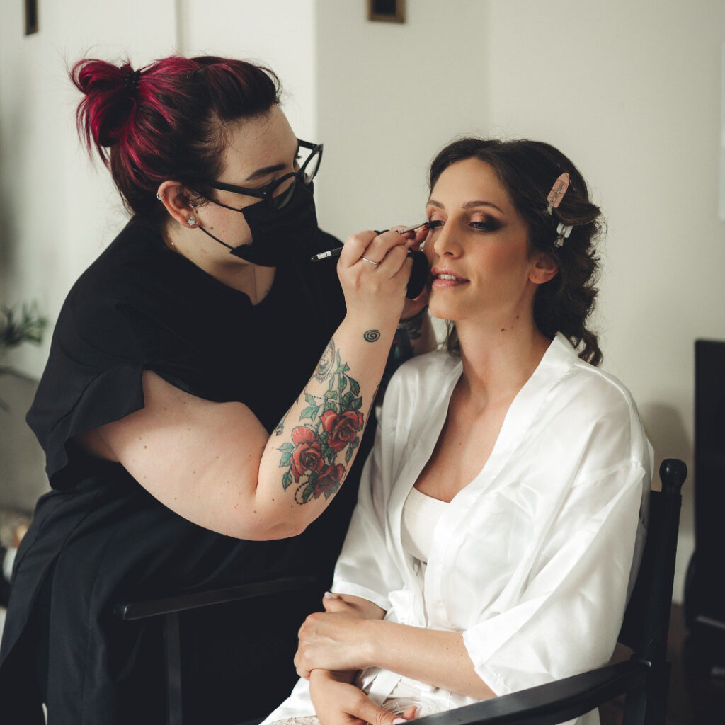 Acconciature e MakeUp Sposa Servizi Pacchetto Solo Makeup Esse hair